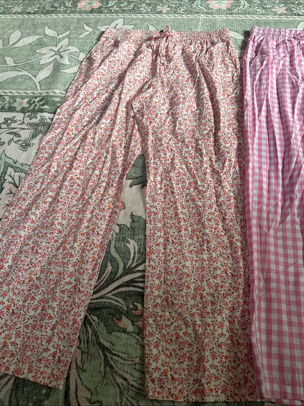 Pink Floral and Pink Gingham Pajama Pants Set Sz M - Picture 3 of 10